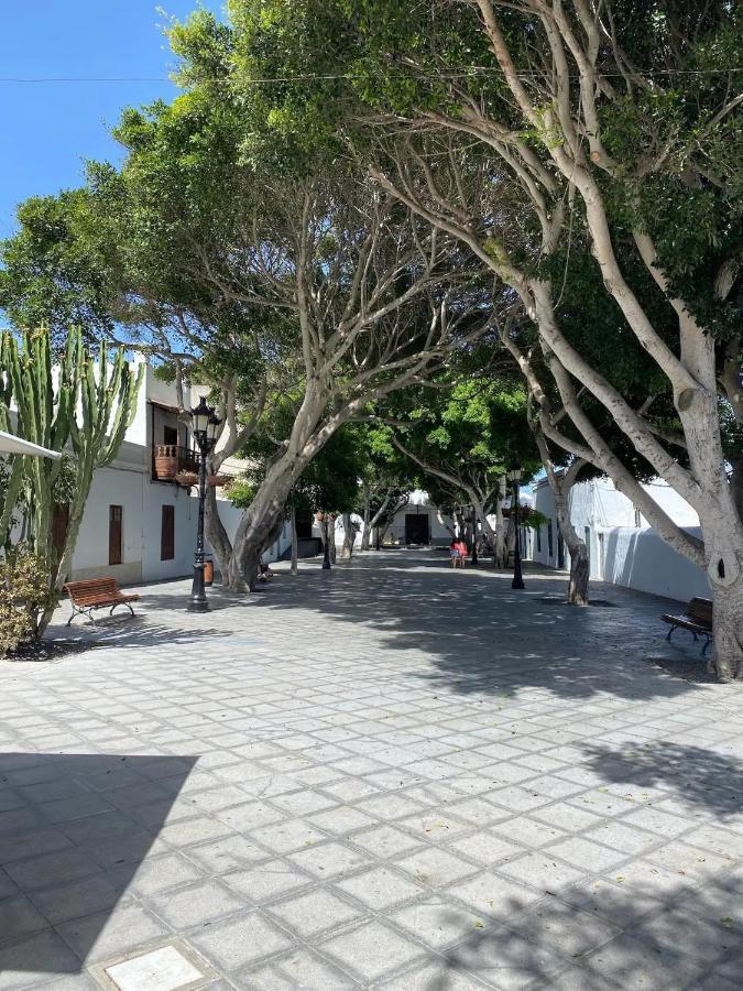 Las Nieves Suites Teguise  Εξωτερικό φωτογραφία