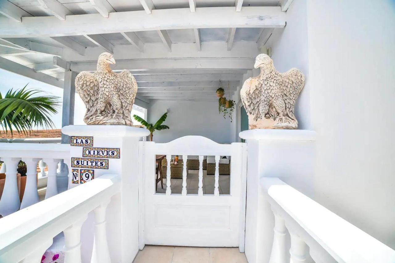 Las Nieves Suites Teguise  Εξωτερικό φωτογραφία