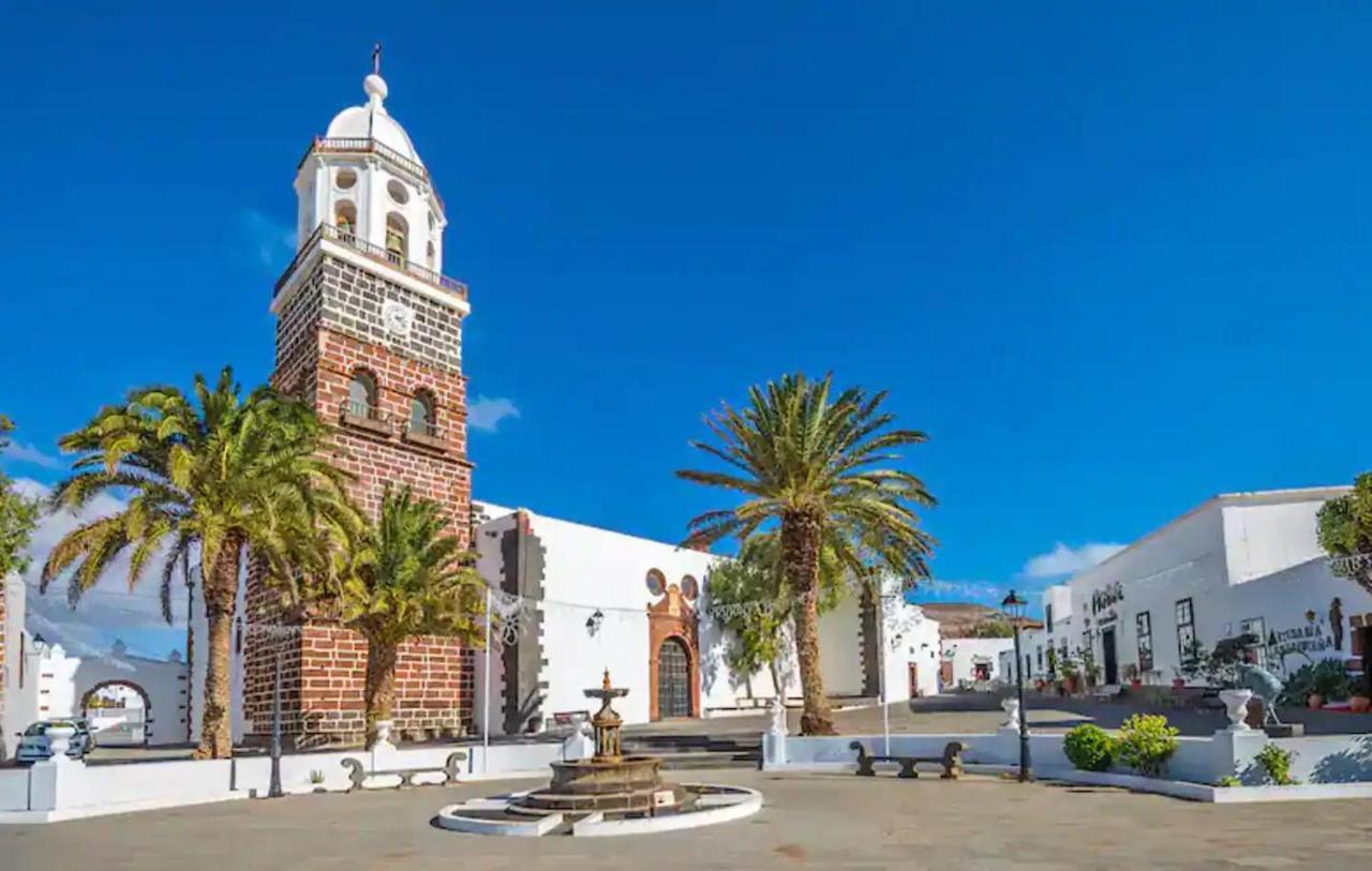 Las Nieves Suites Teguise  Εξωτερικό φωτογραφία