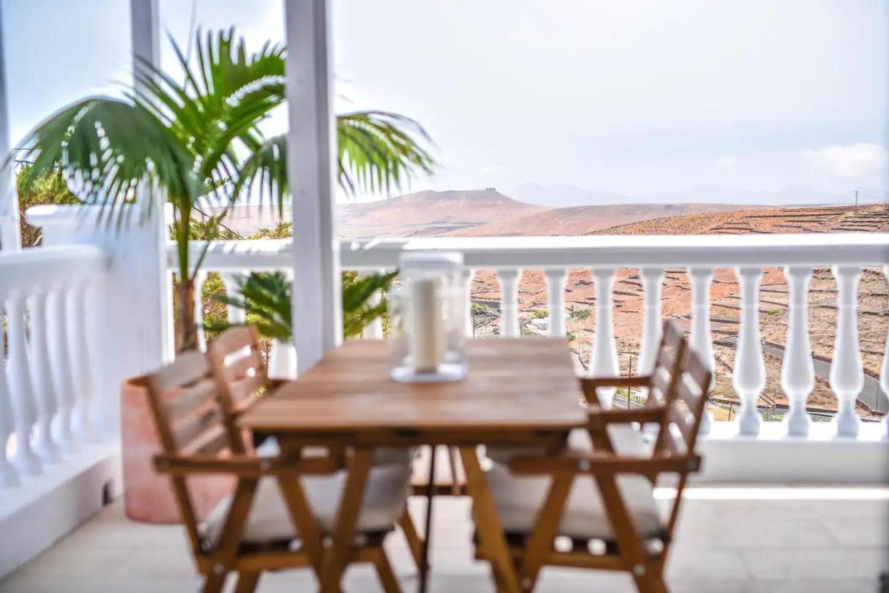 Las Nieves Suites Teguise  Εξωτερικό φωτογραφία