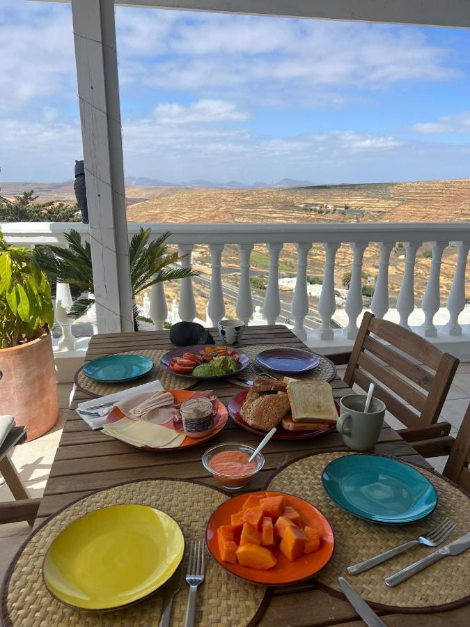 Las Nieves Suites Teguise  Εξωτερικό φωτογραφία